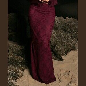 Burgundy Lace Print Fitted Mermaid Maxi Skirt